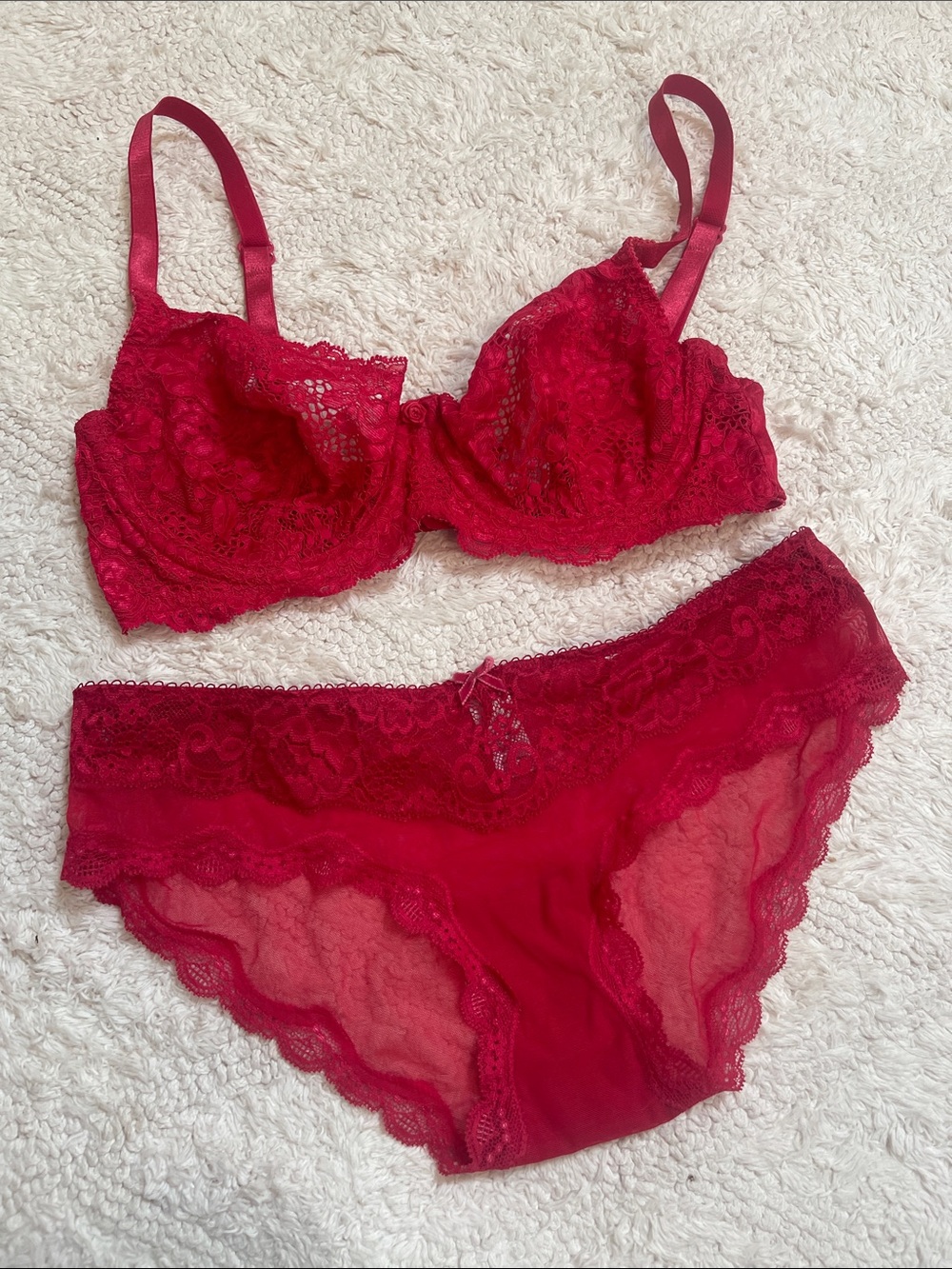Victorias Secret Red Lace Bra & Bikini Panty Set - Women Intimates